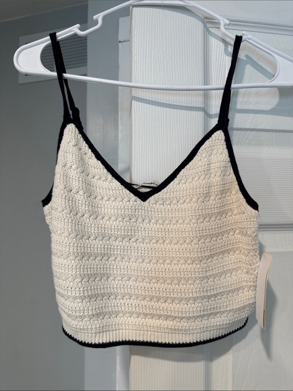 Abercrombie & Fitch Crochet Cropped Top